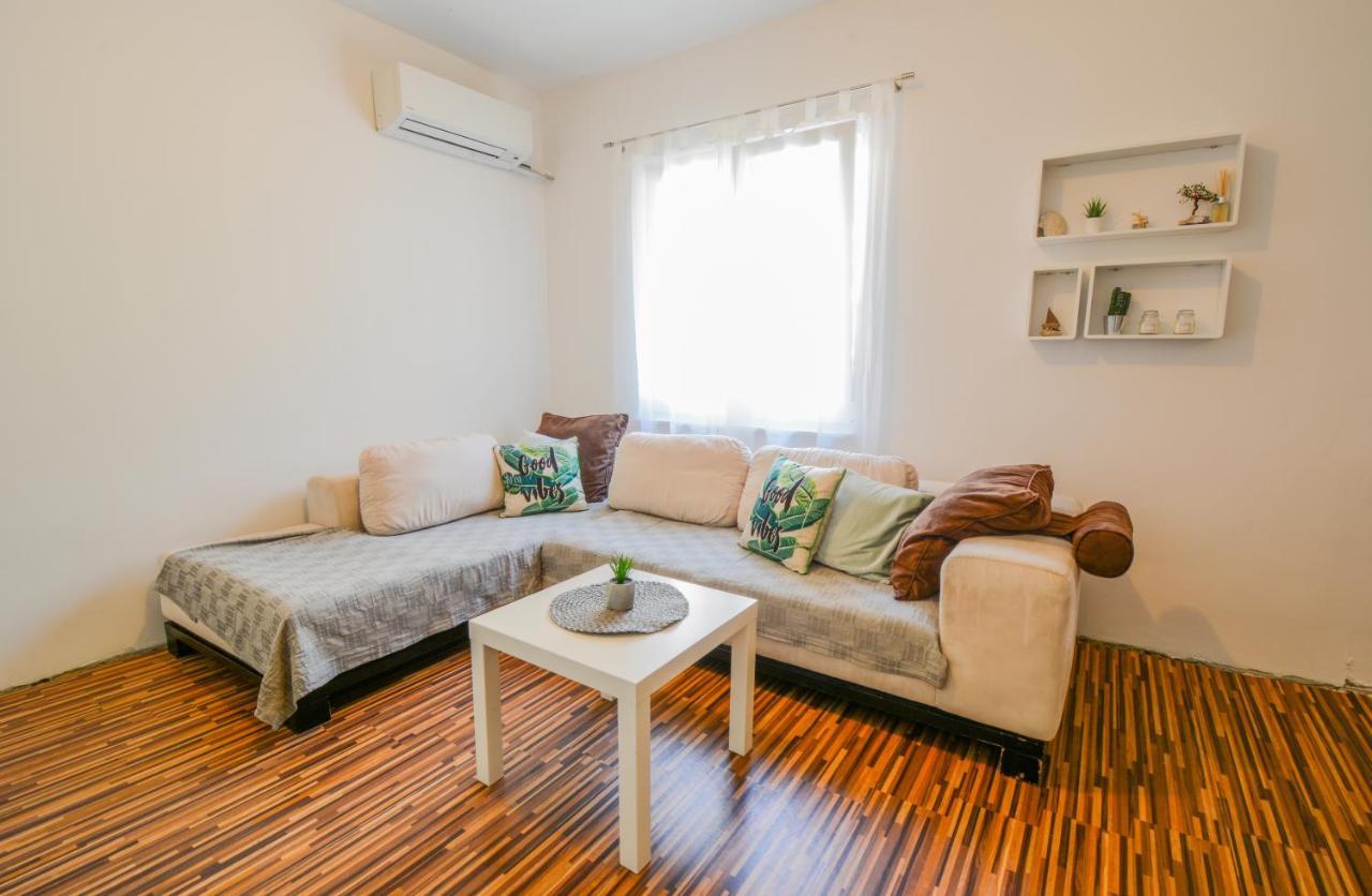 Apartment Guest House Leo Zadar Zewnętrze zdjęcie