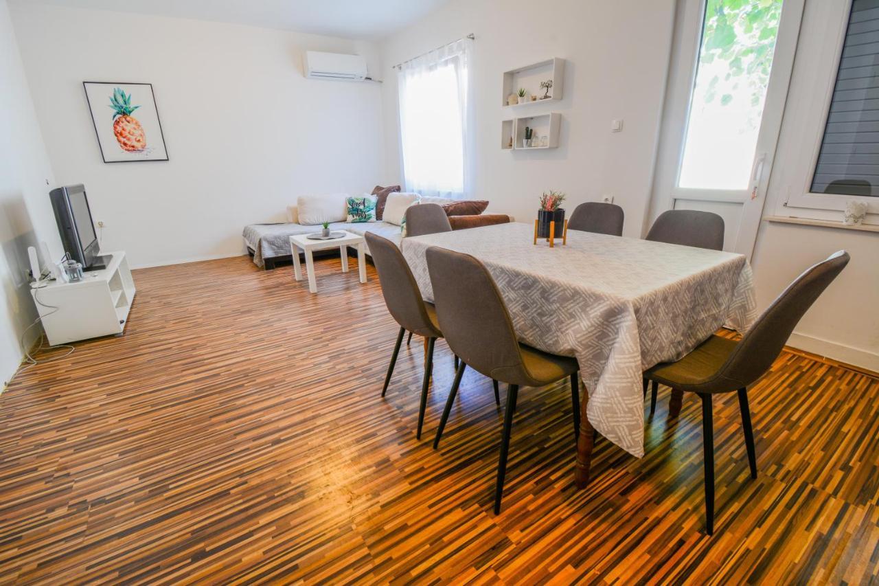 Apartment Guest House Leo Zadar Zewnętrze zdjęcie